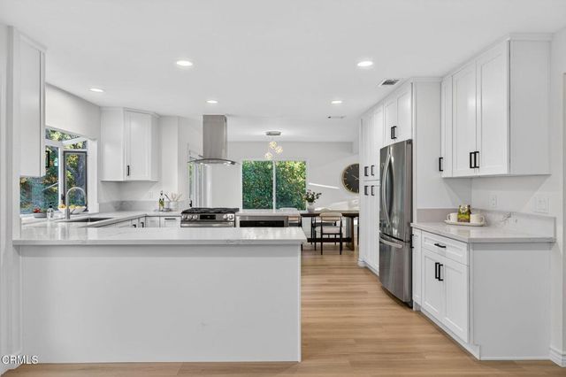 2225 Calle Riscoso, Thousand Oaks, CA 91362