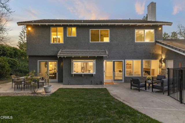 2225 Calle Riscoso, Thousand Oaks, CA 91362