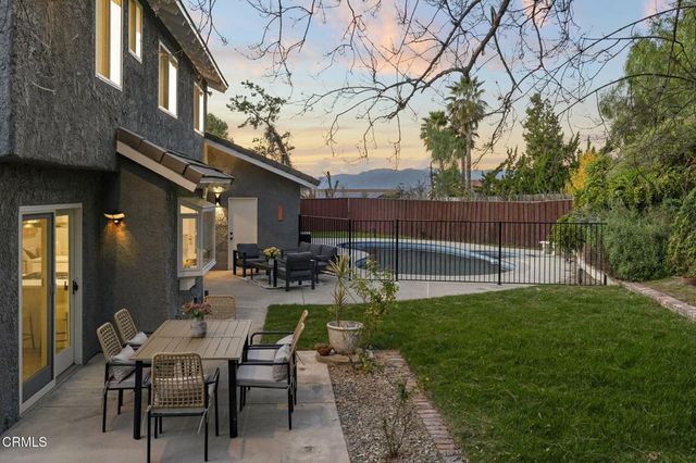 2225 Calle Riscoso, Thousand Oaks, CA 91362