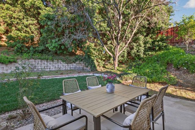 2225 Calle Riscoso, Thousand Oaks, CA 91362