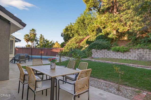 2225 Calle Riscoso, Thousand Oaks, CA 91362