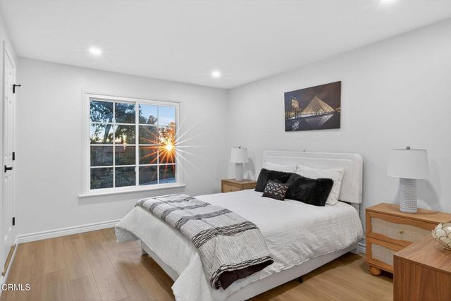 2225 Calle Riscoso, Thousand Oaks, CA 91362