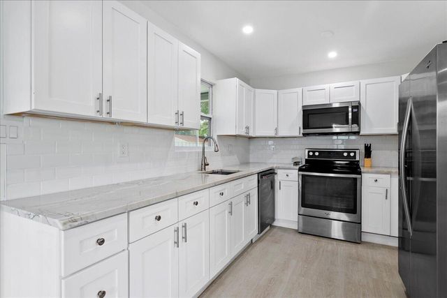 503 N PENNOCK Lane, Jupiter, FL 33458