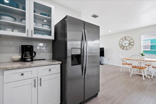 503 N PENNOCK Lane, Jupiter, FL 33458