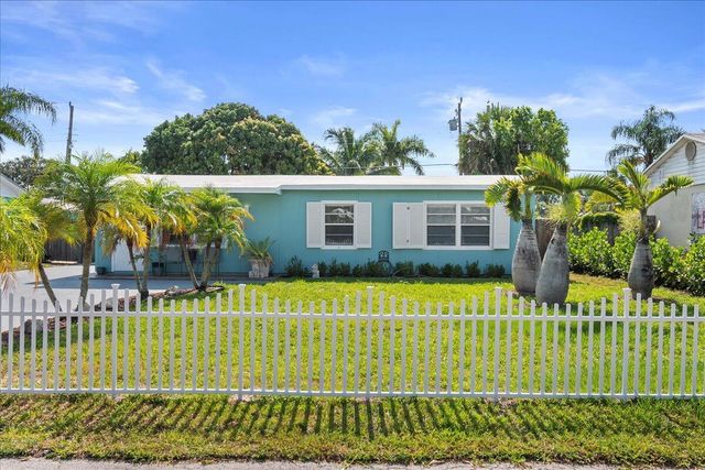 503 N PENNOCK Lane, Jupiter, FL 33458