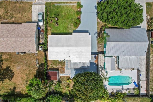 503 N PENNOCK Lane, Jupiter, FL 33458