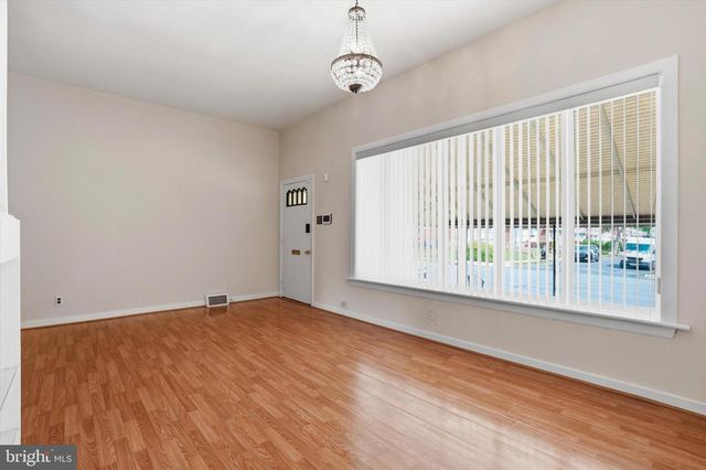 8354 SUMMERDALE AVE, Philadelphia, PA 19152