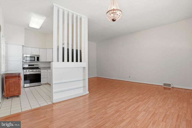 8354 SUMMERDALE AVE, Philadelphia, PA 19152