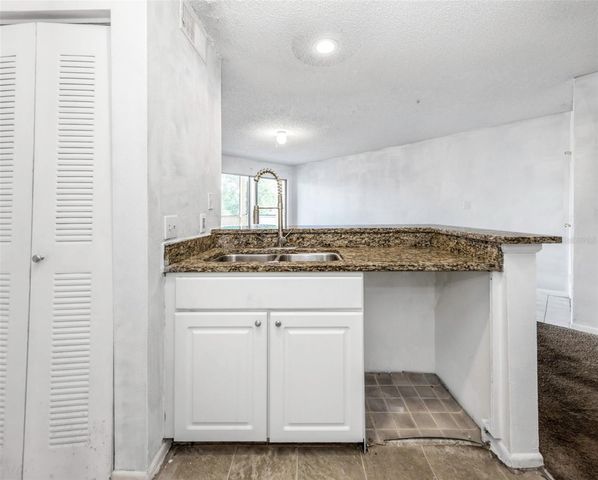 115 112TH AVENUE NE 703, St Petersburg, FL 33716