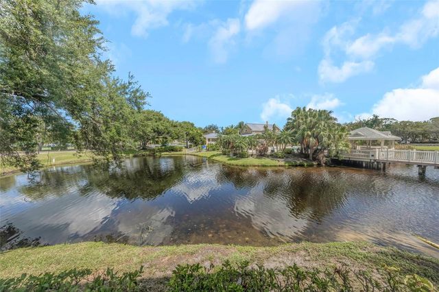 115 112TH AVENUE NE 703, St Petersburg, FL 33716