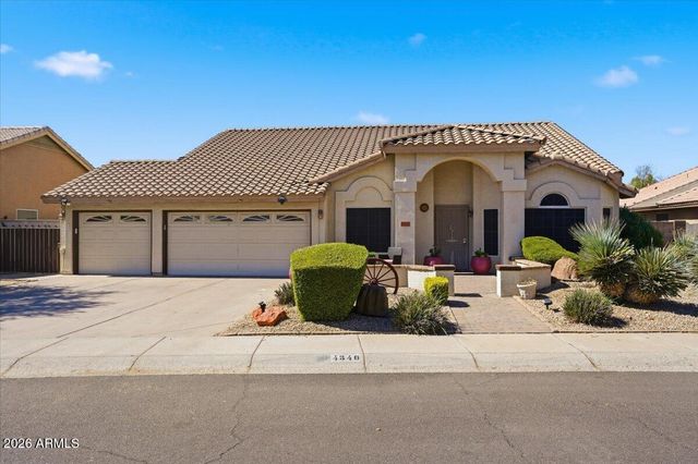 4346 W MISTY WILLOW Lane, Glendale, AZ 85310