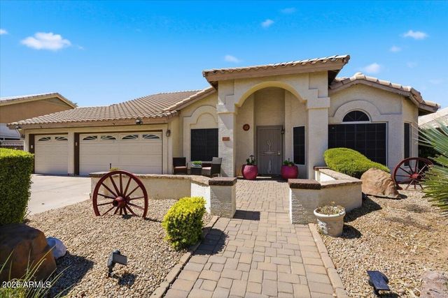 4346 W MISTY WILLOW Lane, Glendale, AZ 85310