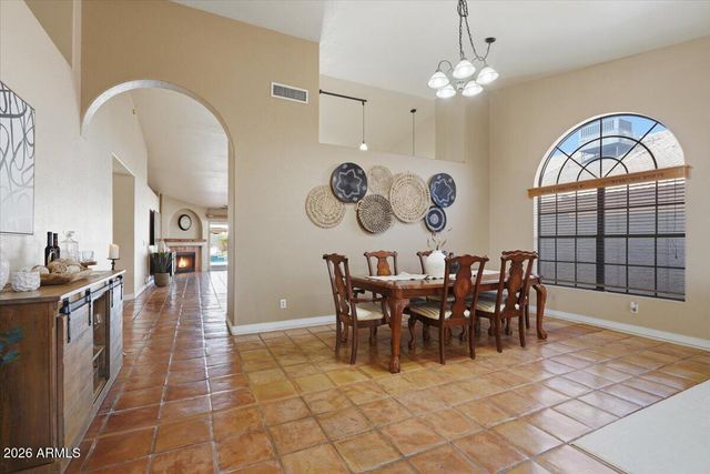 4346 W MISTY WILLOW Lane, Glendale, AZ 85310