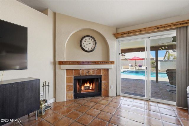 4346 W MISTY WILLOW Lane, Glendale, AZ 85310