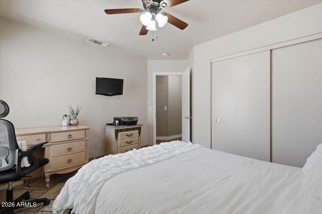 4346 W MISTY WILLOW Lane, Glendale, AZ 85310