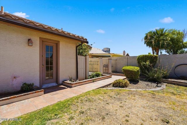 4346 W MISTY WILLOW Lane, Glendale, AZ 85310