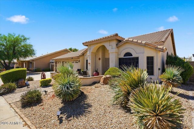 4346 W MISTY WILLOW Lane, Glendale, AZ 85310