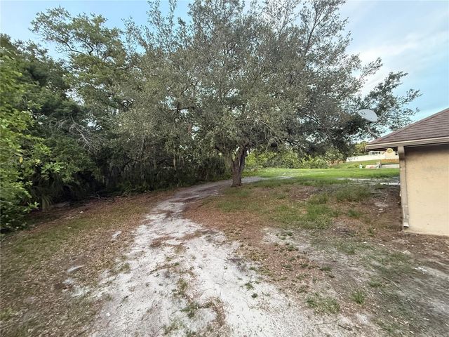 3500 W PRICE BOULEVARD, North Port, FL 34286