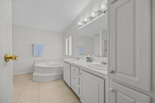 3800 Spatterdock Lane, Port St. Lucie, Port St Lucie, FL 34952