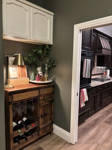 957 N Citadel Avenue, Clovis, CA 93611