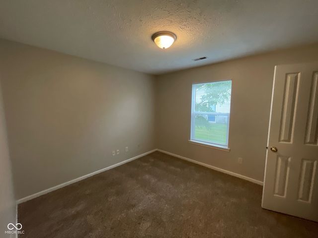 356 Seabreeze Circle, Avon, IN 46123