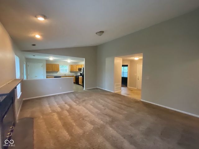 356 Seabreeze Circle, Avon, IN 46123