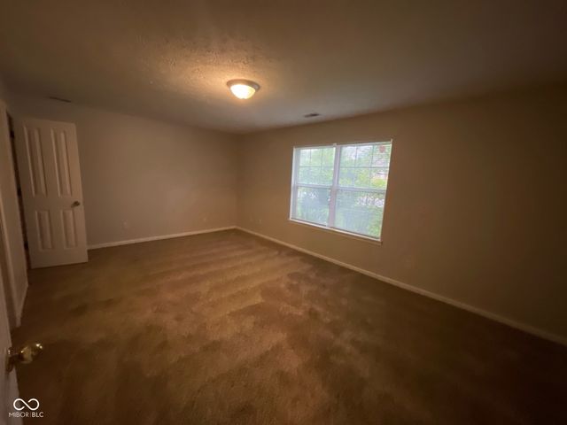 356 Seabreeze Circle, Avon, IN 46123