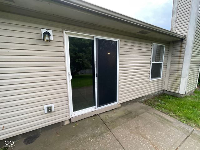 356 Seabreeze Circle, Avon, IN 46123