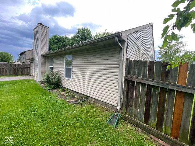 356 Seabreeze Circle, Avon, IN 46123