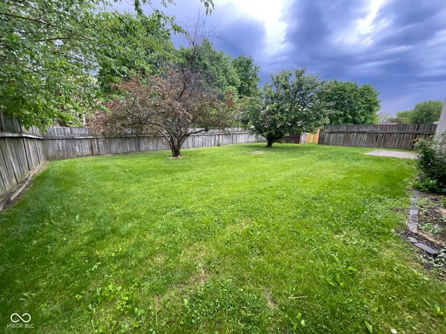 356 Seabreeze Circle, Avon, IN 46123