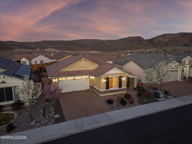 9690 Thesolious Lane, Reno, NV 89521