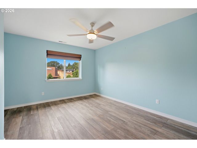 15653 Se WILLS Way, Milwaukie, OR 97267