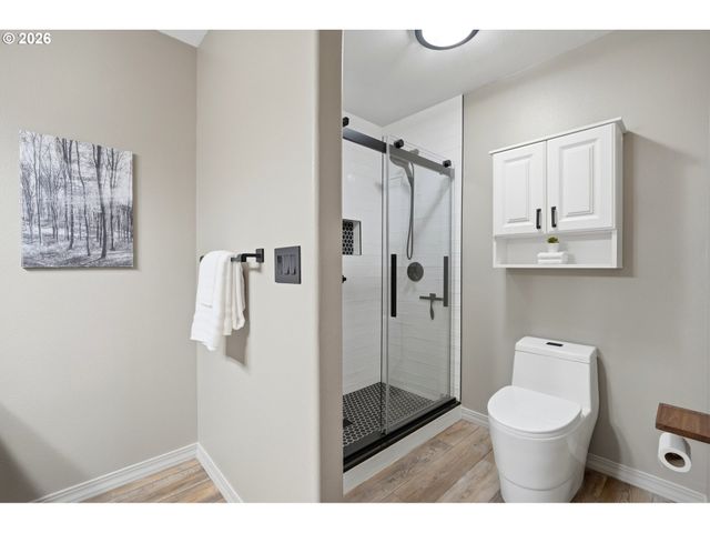 15653 Se WILLS Way, Milwaukie, OR 97267