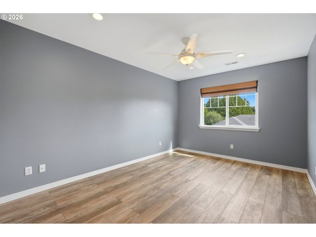 15653 Se WILLS Way, Milwaukie, OR 97267