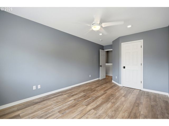 15653 Se WILLS Way, Milwaukie, OR 97267