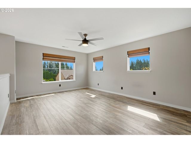 15653 Se WILLS Way, Milwaukie, OR 97267