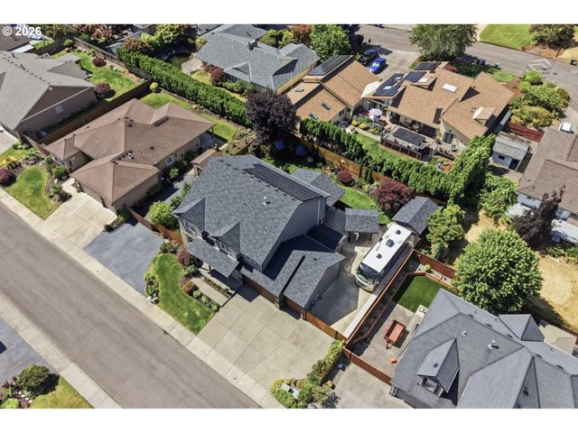 15653 Se WILLS Way, Milwaukie, OR 97267