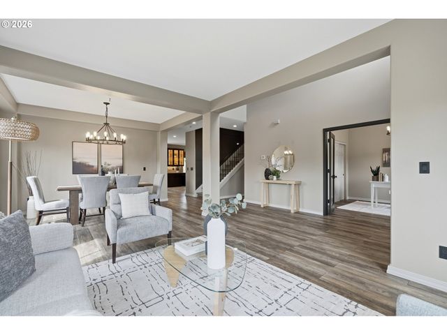 15653 Se WILLS Way, Milwaukie, OR 97267