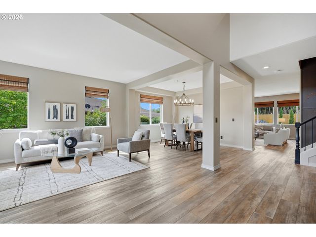 15653 Se WILLS Way, Milwaukie, OR 97267