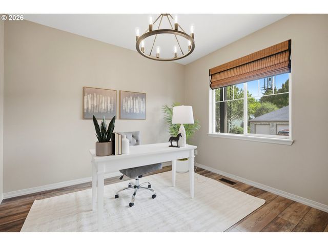 15653 Se WILLS Way, Milwaukie, OR 97267