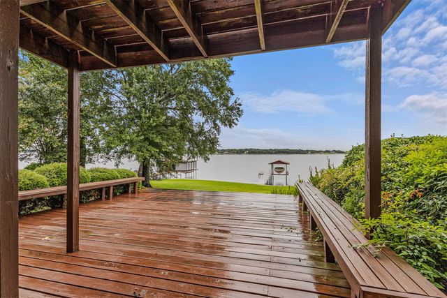 17 Shoreline Drive, Star Harbor, TX 75148