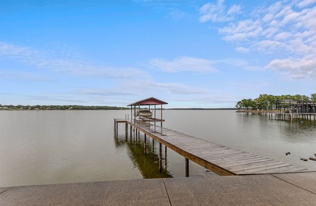 17 Shoreline Drive, Star Harbor, TX 75148