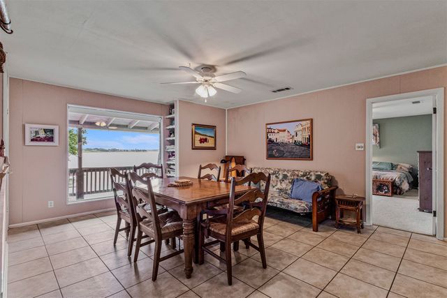 17 Shoreline Drive, Star Harbor, TX 75148