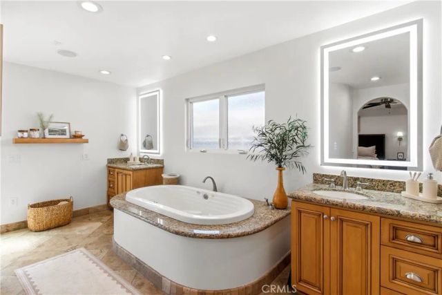 8651 La Homa, Cypress, CA 90630