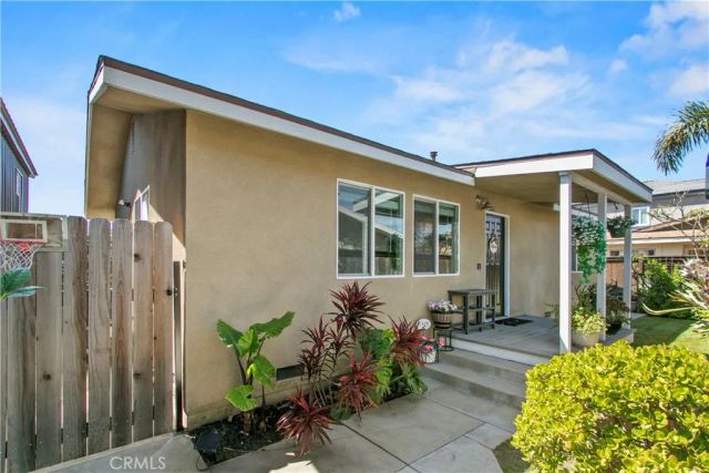 8651 La Homa, Cypress, CA 90630