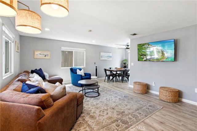 8651 La Homa, Cypress, CA 90630