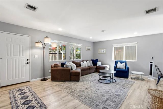8651 La Homa, Cypress, CA 90630