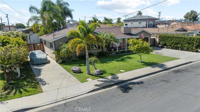 8651 La Homa, Cypress, CA 90630