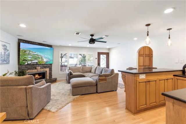 8651 La Homa, Cypress, CA 90630