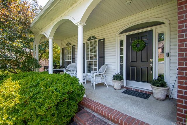 9 Picayune Court, Little Rock, AR 72211